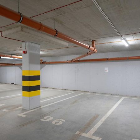 Wroclaw 1-Bedroom Apartment With Parking & Balcony By Noclegi Renters Luaran gambar