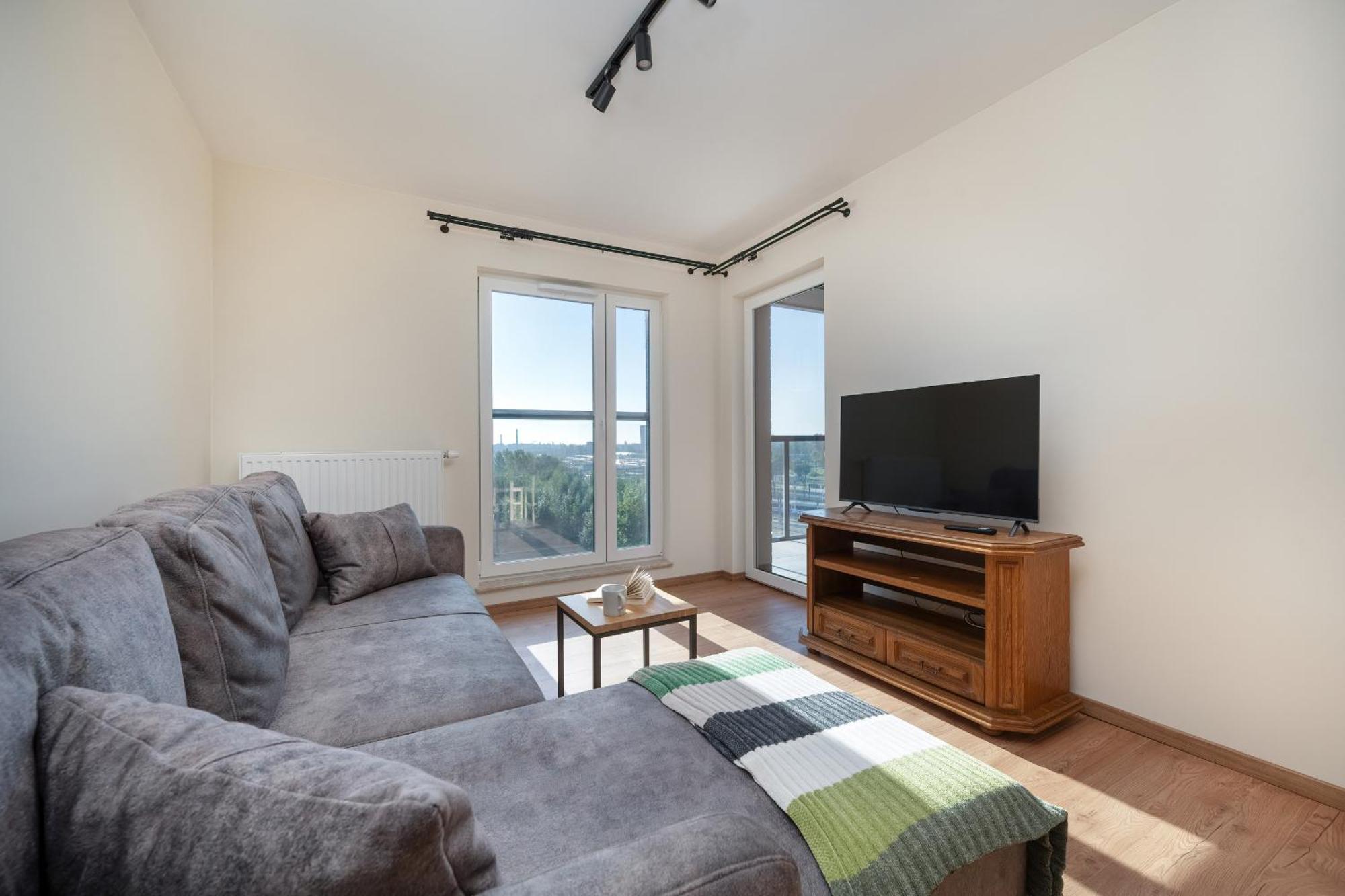 Wroclaw 1-Bedroom Apartment With Parking & Balcony By Noclegi Renters Luaran gambar