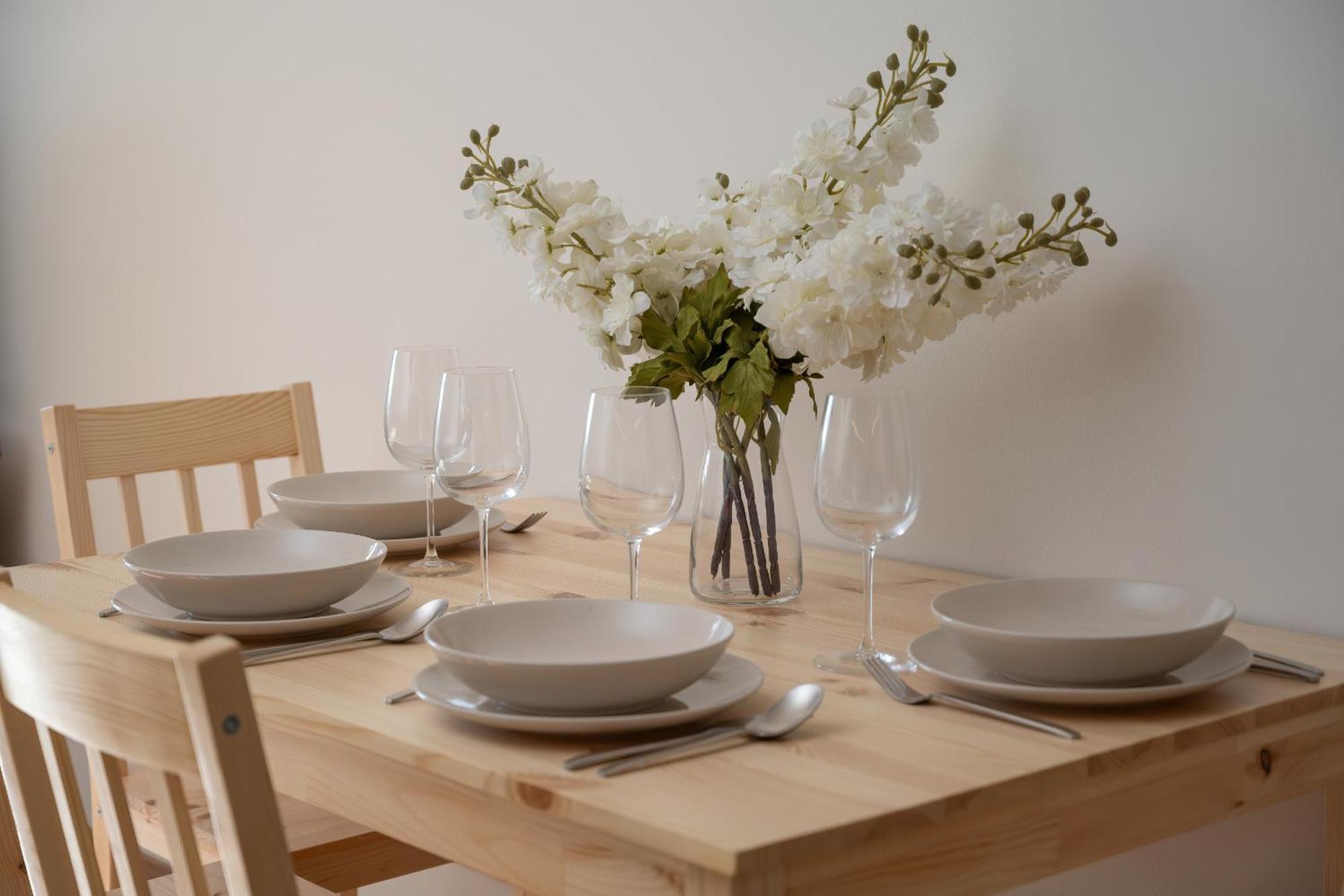 Wroclaw 1-Bedroom Apartment With Parking & Balcony By Noclegi Renters Luaran gambar