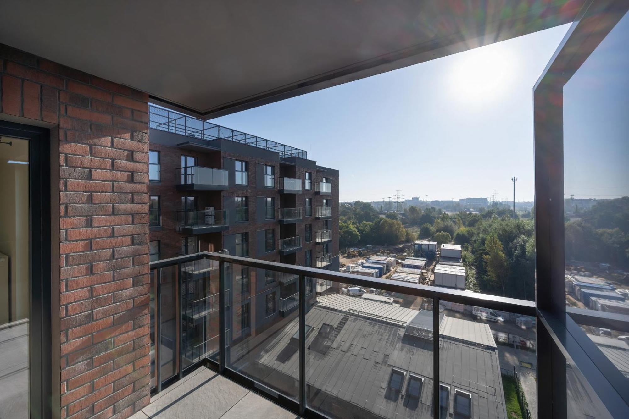 Wroclaw 1-Bedroom Apartment With Parking & Balcony By Noclegi Renters Luaran gambar